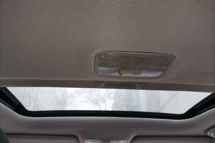 Used Kia Sportage R 2014 2.0L Automatic Two-Wheel Drive GL Headliner