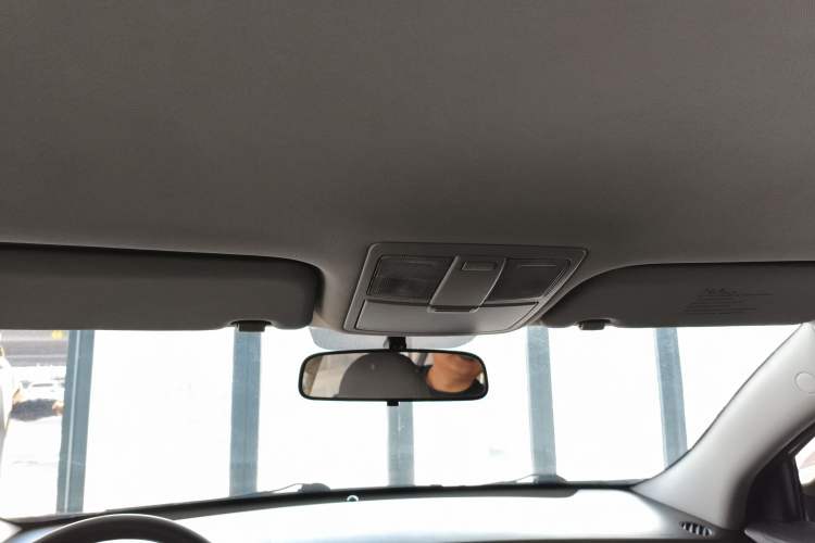 Used Kia Sportage R 2014 2.0L Manual Two-Wheel Drive GL Trim Headliner
