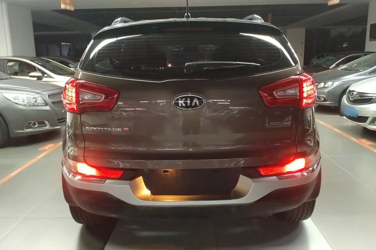 Used Kia Sportage R 2014 2.0L Automatic Two-Wheel Drive GLS Trim Rear