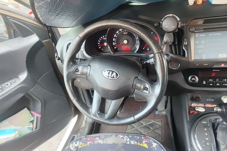 Used Kia Sportage R 2014 2.0L Automatic Two-Wheel Drive DLX Steering Wheel