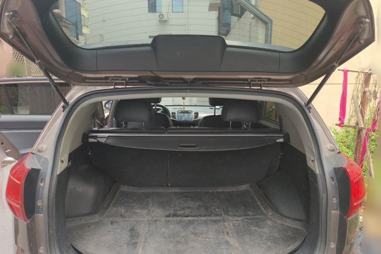 Used Kia Sportage R 2014 2.0L Automatic Two-Wheel Drive Premium Special Trunk