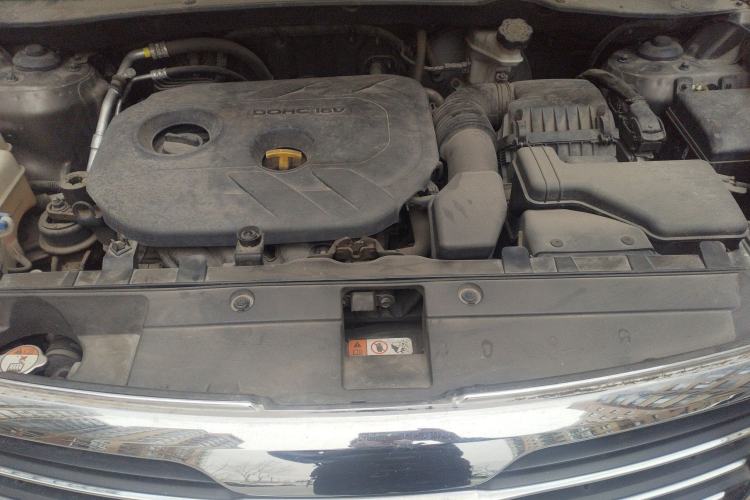 Used Kia Sportage R 2014 2.0L Automatic Two-Wheel Drive GLS Trim Engine Bay