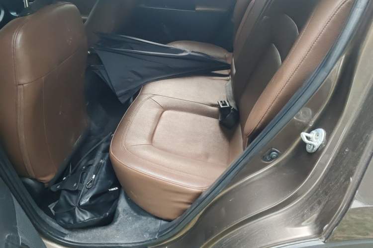Used Kia Sportage R 2014 2.0L Automatic Two-Wheel Drive GLS Trim Left Rear Seat
