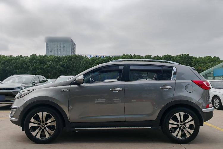 Used Kia Sportage R 2014 2.0L Automatic Two-Wheel Drive Premium Trim Left Side