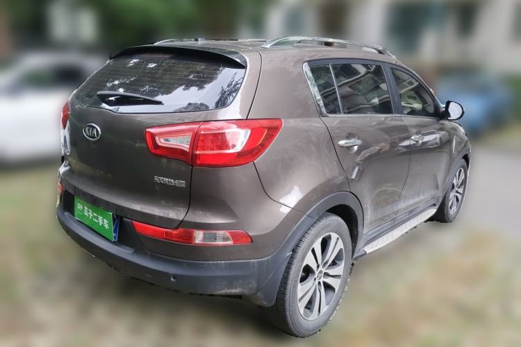 Used Kia Sportage R 2014 2.0L Automatic Two-Wheel Drive GLS Trim Rear Right 45 Deg