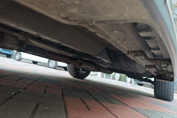 Used Kia Sportage R 2014 2.0L Automatic Two-Wheel Drive DLX Chassis Front Left