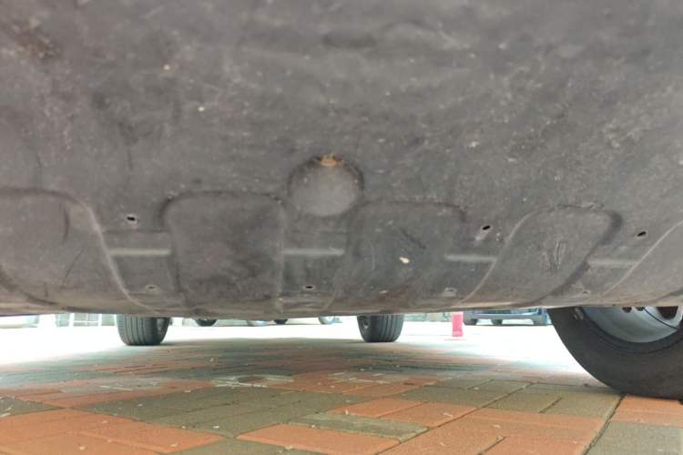 Used Kia Sportage R 2014 2.0L Automatic Two-Wheel Drive DLX Chassis Front