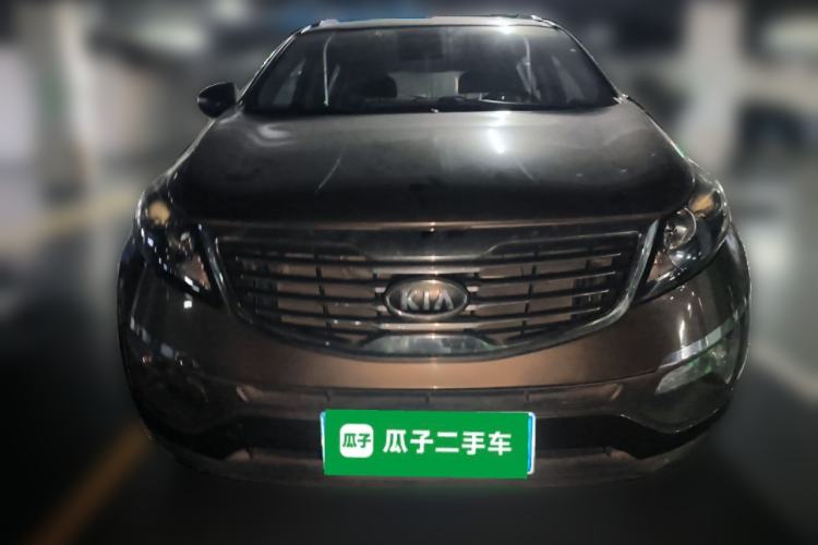 Used Kia Sportage R 2014 2.0L Automatic Two-Wheel Drive GLS Trim Front