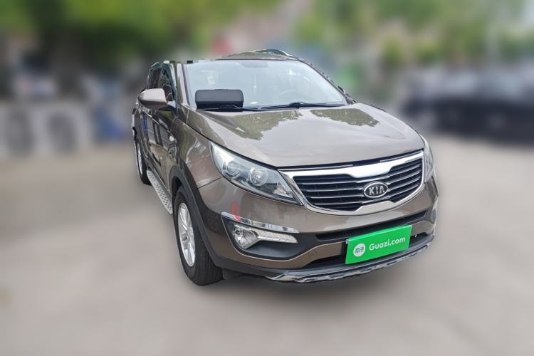 Used Kia Sportage R 2014 2.0L Automatic Two-Wheel Drive GL Front Right 45 Deg