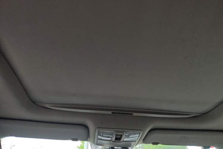 Used Kia Sportage R 2014 2.0L Automatic Two-Wheel Drive Premium Special Headliner
