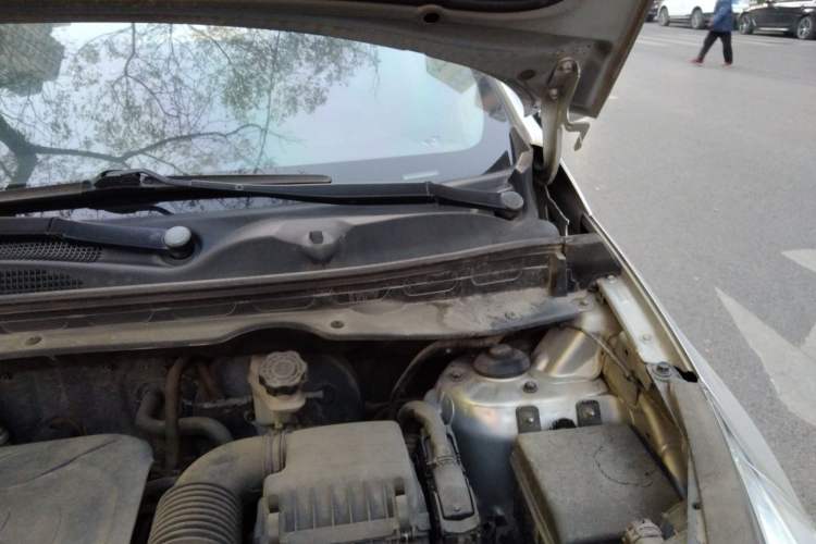 Used Kia Sportage R 2014 2.0L Automatic Two-Wheel Drive GL Engine Bay Left