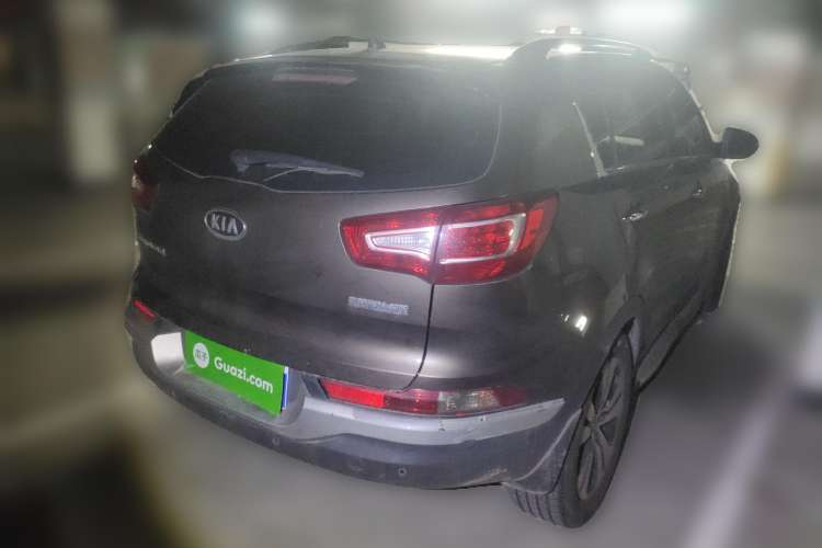 Used Kia Sportage R 2014 2.0L Automatic Two-Wheel Drive DLX Rear Right 45 Deg