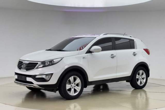 Used Kia Sportage R 2014 2.0L Manual Two-Wheel-Drive GLS