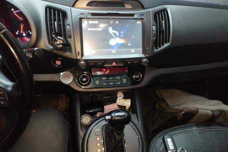 Used Kia Sportage R 2014 2.0L Automatic Two-Wheel Drive DLX Audio And AC Panel