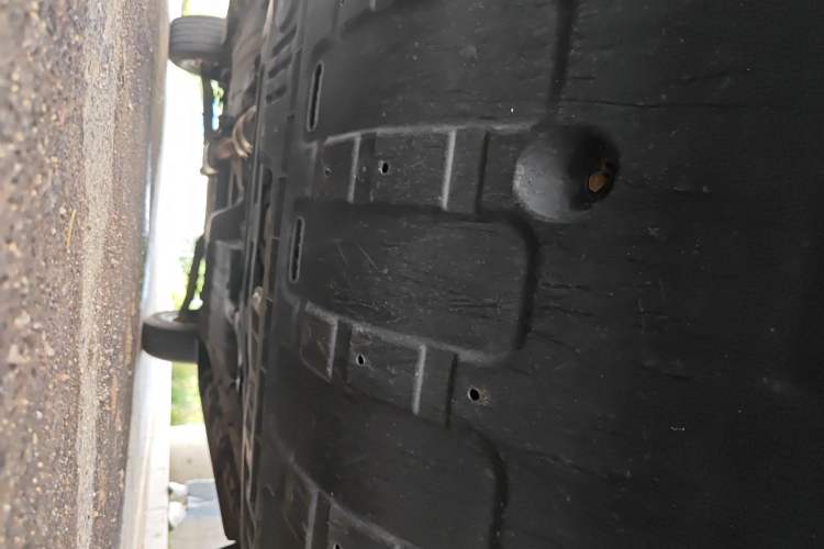 Used Kia Sportage R 2014 2.0L Manual Two-Wheel-Drive GLS Chassis Front