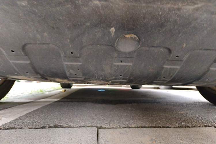 Used Kia Sportage R 2014 2.0L Manual Two-Wheel-Drive GLS Chassis Front