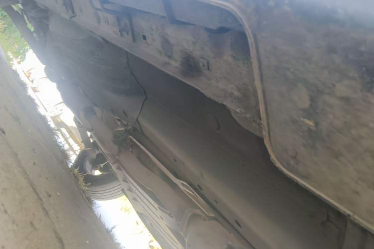 Used Kia Sportage R 2014 2.0L Automatic Two-Wheel Drive GLS Trim Chassis Front Right