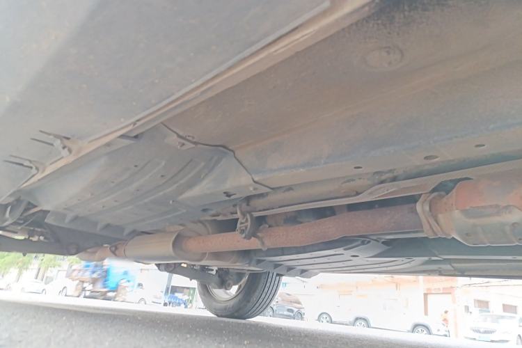 Used Kia Sportage R 2014 2.0L Automatic Two-Wheel Drive GLS Trim Chassis Front Right