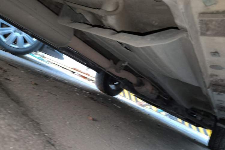 Used Kia Sportage R 2014 2.0L Automatic Two-Wheel Drive GLS Trim Chassis Rear Right