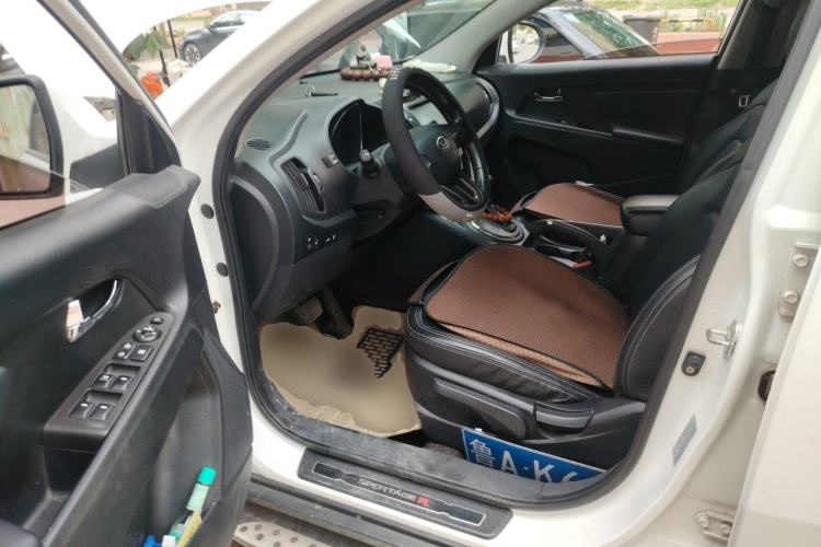 Used Kia Sportage R 2014 2.0L Automatic Two-Wheel Drive DLX Driver Seat