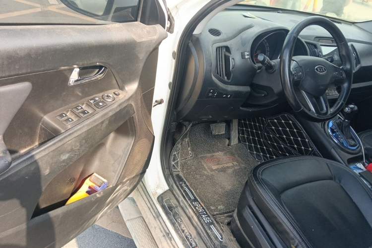 Used Kia Sportage R 2014 2.0L Automatic Two-Wheel Drive GLS Trim Driver Seat