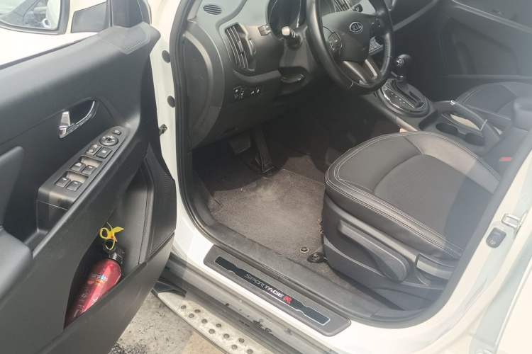 Used Kia Sportage R 2014 2.0L Automatic Two-Wheel Drive GLS Trim Driver Seat