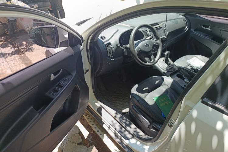 Used Kia Sportage R 2014 2.0L Automatic Two-Wheel Drive GL Driver Seat