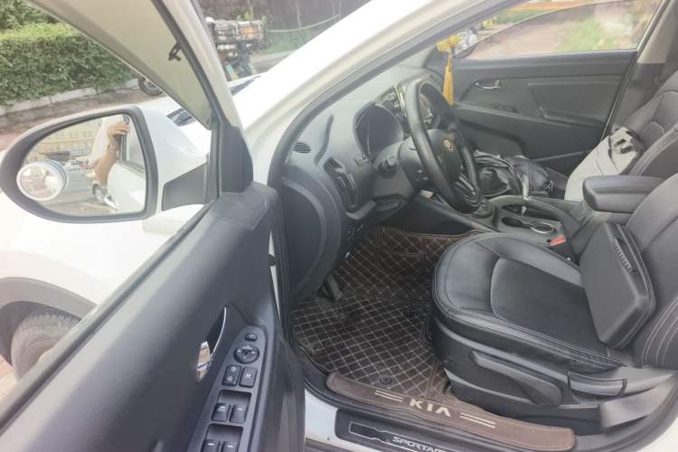 Used Kia Sportage R 2014 2.0L Automatic Two-Wheel Drive GLS Trim Driver Seat