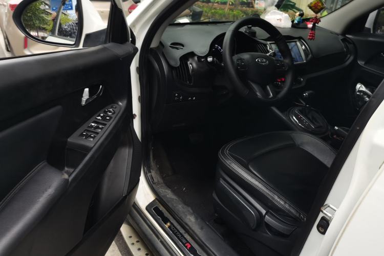 Used Kia Sportage R 2014 2.0L Automatic Two-Wheel Drive GLS Trim Driver Seat