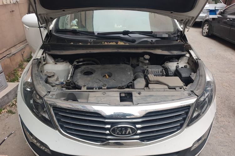 Used Kia Sportage R 2014 2.0L Automatic Two-Wheel Drive GL Engine Bay