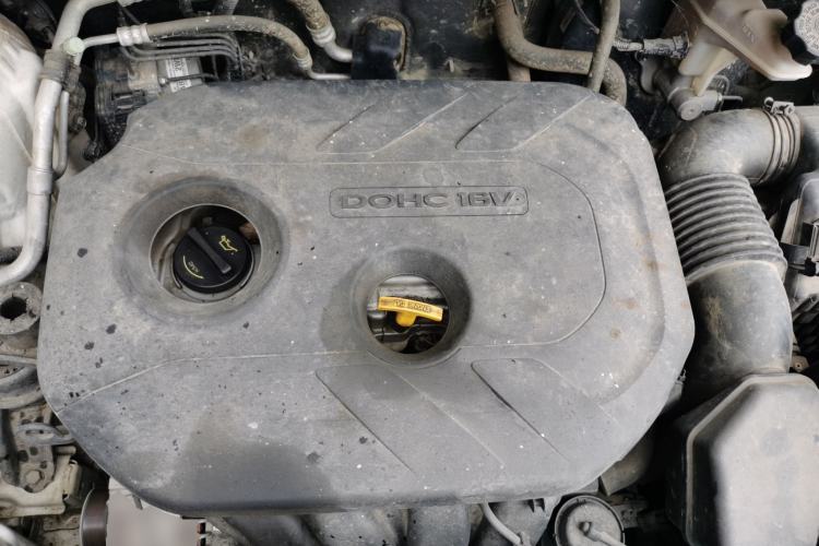Used Kia Sportage R 2014 2.0L Automatic Two-Wheel Drive GL Engine Bay