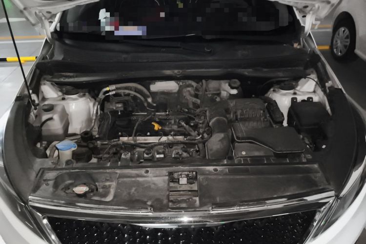 Used Kia Sportage R 2014 2.0L Automatic Two-Wheel Drive GL Engine Bay