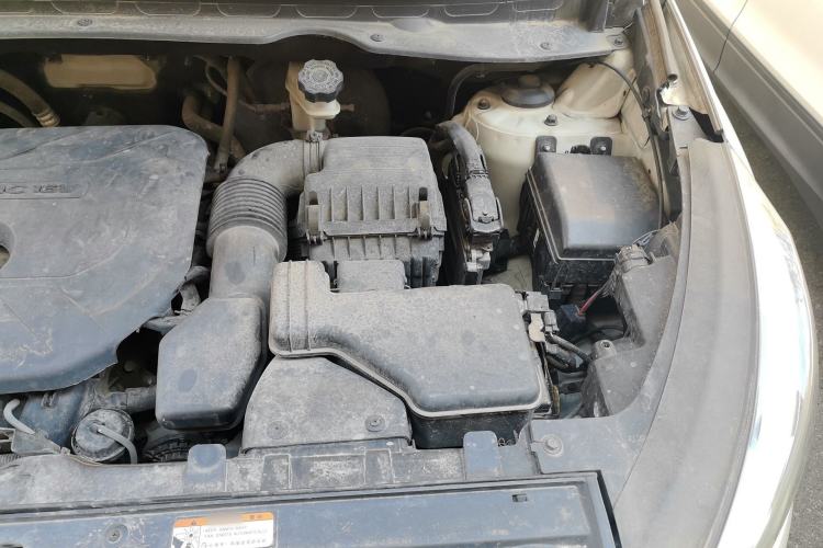 Used Kia Sportage R 2014 2.0L Automatic Two-Wheel Drive Premium Special Engine Bay Left