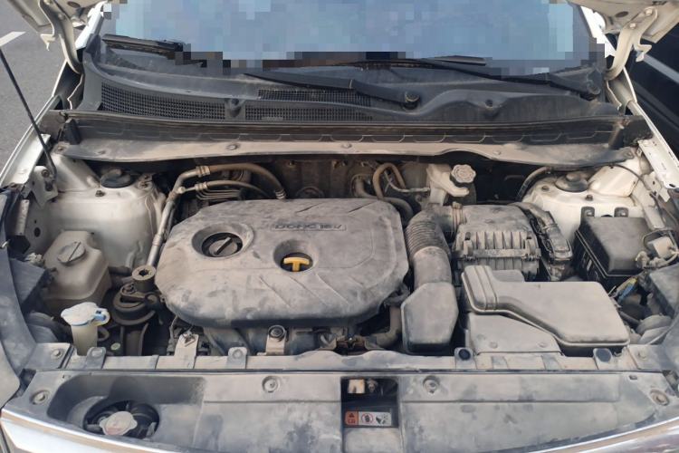 Used Kia Sportage R 2014 2.0L Automatic Two-Wheel Drive GLS Trim Engine Bay
