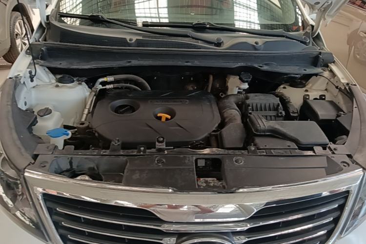 Used Kia Sportage R 2014 2.0L Automatic Two-Wheel Drive GL Engine Bay