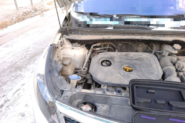 Used Kia Sportage R 2014 2.0L Automatic Two-Wheel Drive DLX Engine Bay Right