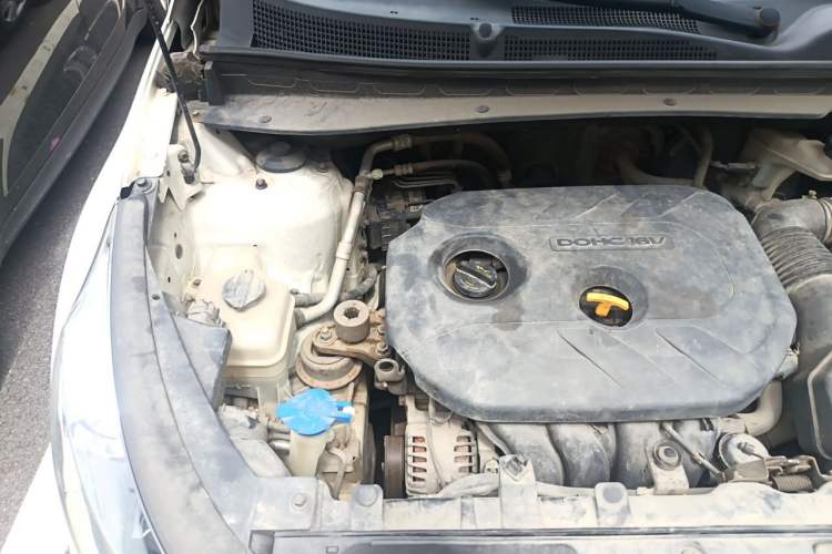 Used Kia Sportage R 2014 2.0L Automatic Two-Wheel Drive GL Engine Bay Right