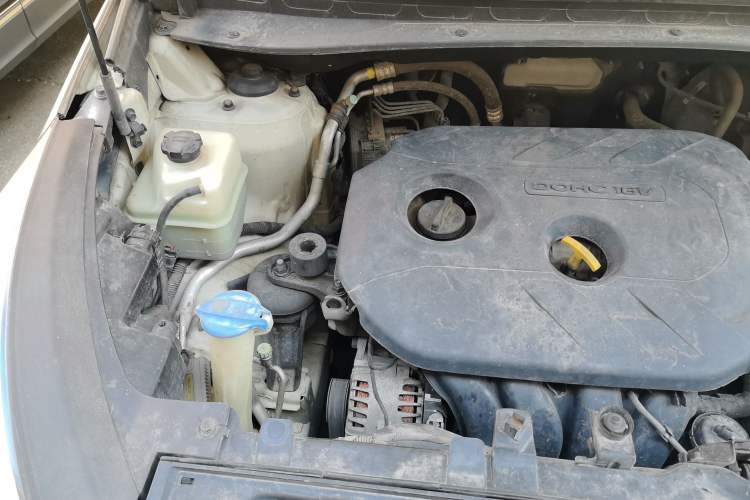 Used Kia Sportage R 2014 2.0L Automatic Two-Wheel Drive Premium Special Engine Bay Right