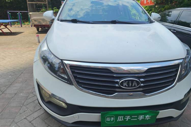 Used Kia Sportage R 2014 2.0L Automatic Two-Wheel Drive GLS Trim Engine Bay Right