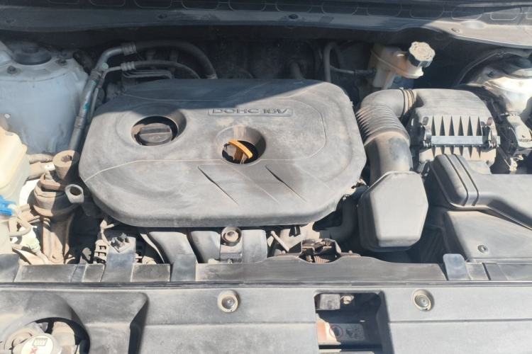 Used Kia Sportage R 2014 2.0L Automatic Two-Wheel Drive DLX Engine Bay