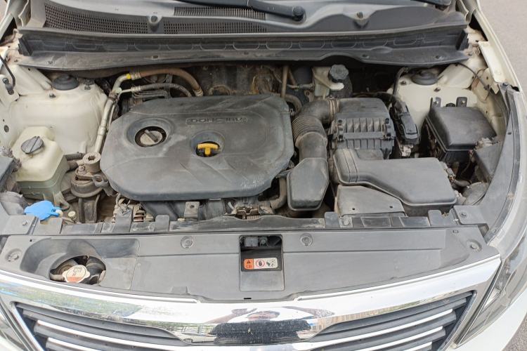 Used Kia Sportage R 2014 2.0L Automatic Two-Wheel Drive GLS Trim Engine Bay