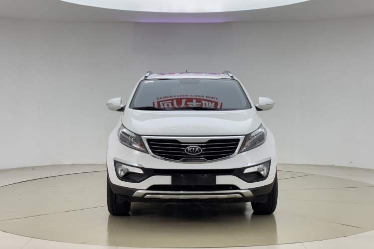Used Kia Sportage R 2014 2.0L Manual Two-Wheel-Drive GLS Exterior 1