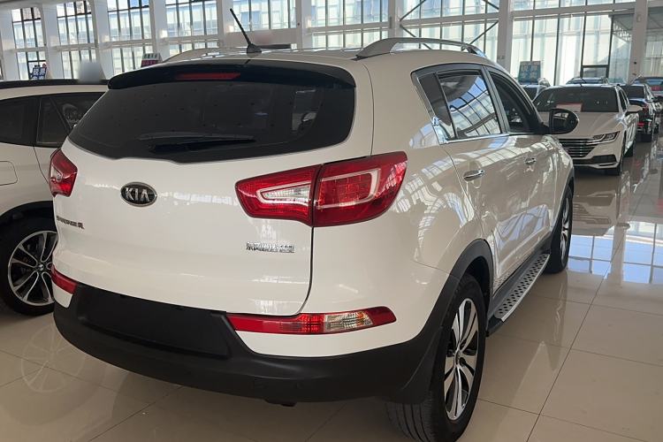 Used Kia Sportage R 2014 2.0L Automatic Two-Wheel Drive GLS Trim Exterior 3