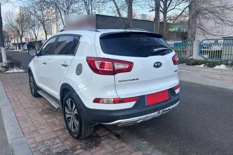 Used Kia Sportage R 2014 2.0L Automatic Two-Wheel Drive Premium Trim Exterior 3