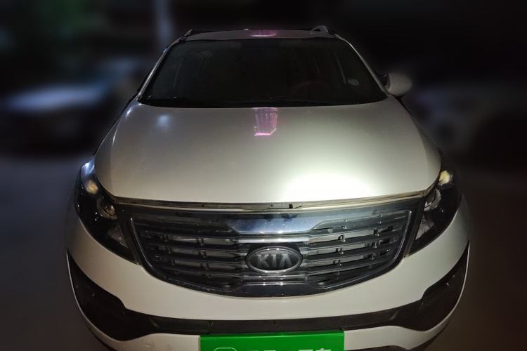 Used Kia Sportage R 2014 2.0L Manual Two-Wheel Drive GL Trim Front