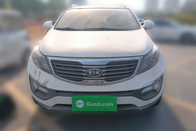 Used Kia Sportage R 2014 2.0L Automatic Two-Wheel Drive GLS Trim Front