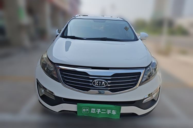 Used Kia Sportage R 2014 2.0L Manual Two-Wheel-Drive GLS Front