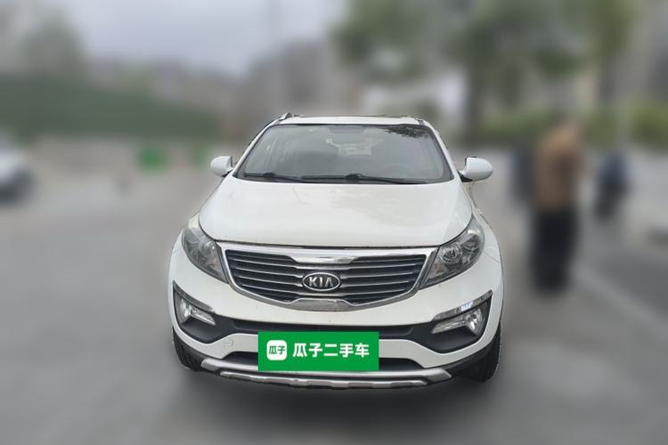 Used Kia Sportage R 2014 2.0L Automatic Two-Wheel Drive GLS Trim Front