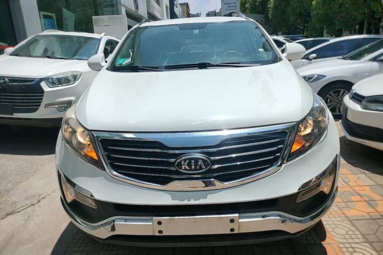 Used Kia Sportage R 2014 2.0L Manual Two-Wheel Drive GL Trim Front