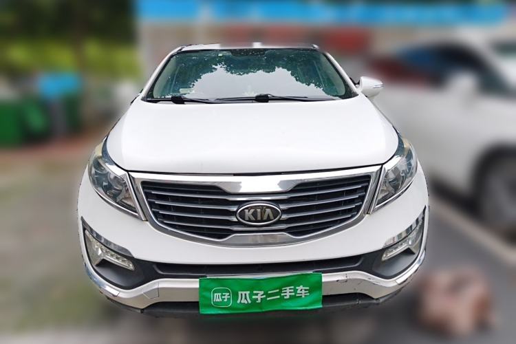 Used Kia Sportage R 2014 2.0L Manual Two-Wheel-Drive GLS Front